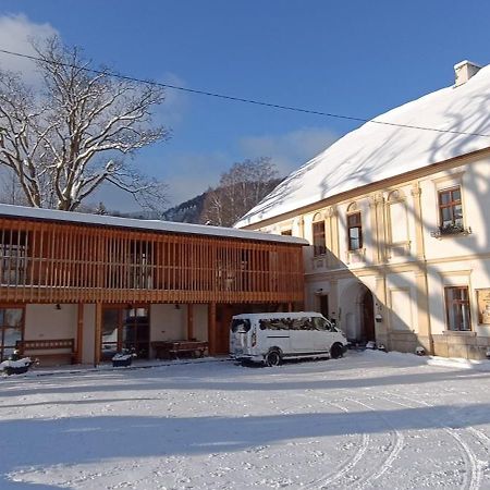 Apartment Ve Mlyne Teplice nad Metují Exterior foto