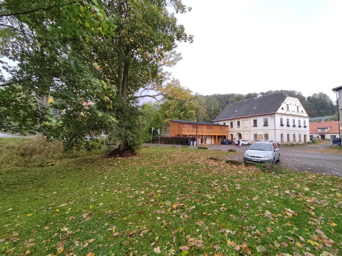 Apartment Ve Mlyne Teplice nad Metují Exterior foto