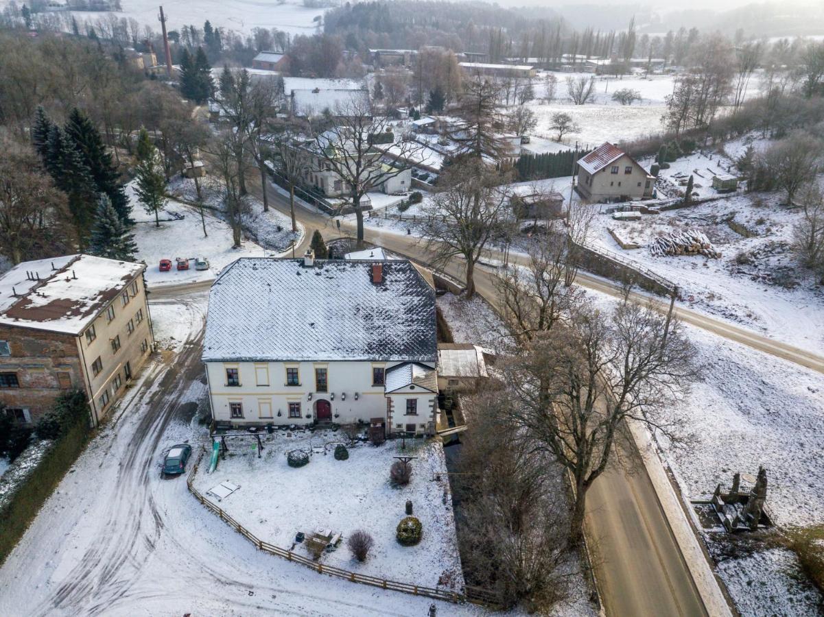 Apartment Ve Mlyne Teplice nad Metují Exterior foto