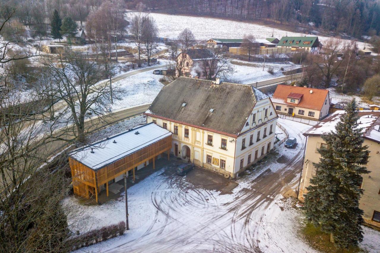 Apartment Ve Mlyne Teplice nad Metují Exterior foto