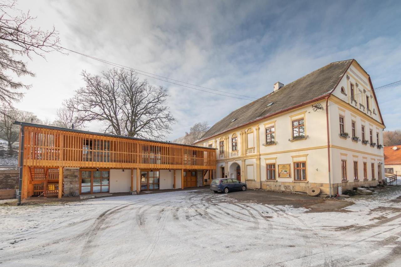 Apartment Ve Mlyne Teplice nad Metují Exterior foto