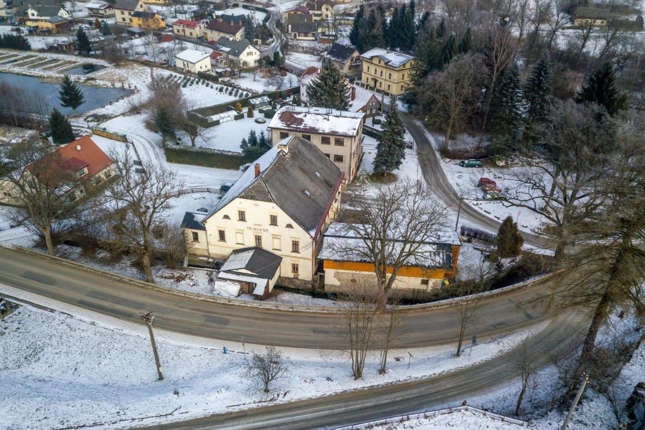 Apartment Ve Mlyne Teplice nad Metují Exterior foto