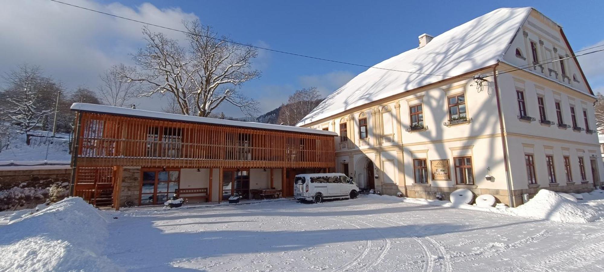 Apartment Ve Mlyne Teplice nad Metují Exterior foto